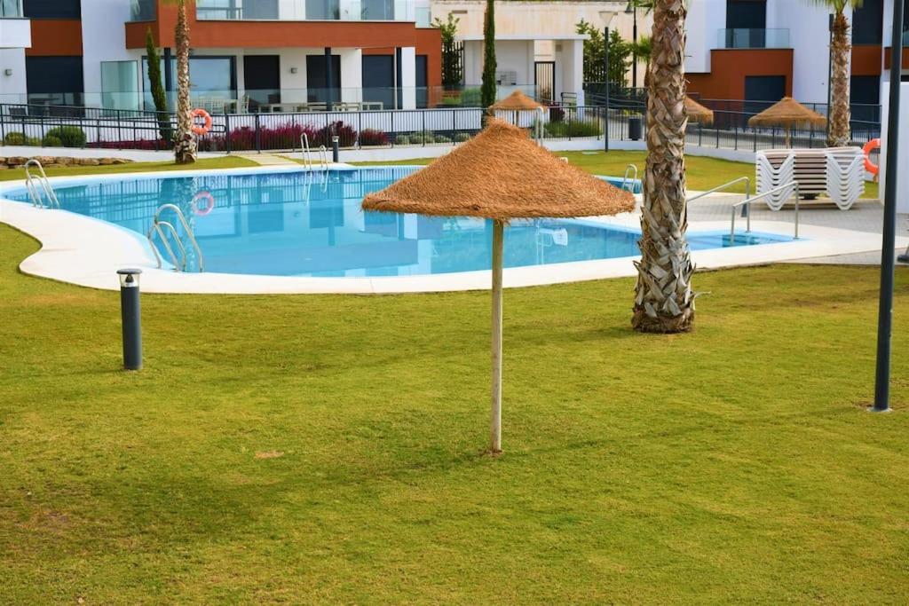 شقة Casa Kerr - Luxury Apt - Sleeps 9 - Los Boliches مالقة المظهر الخارجي الصورة